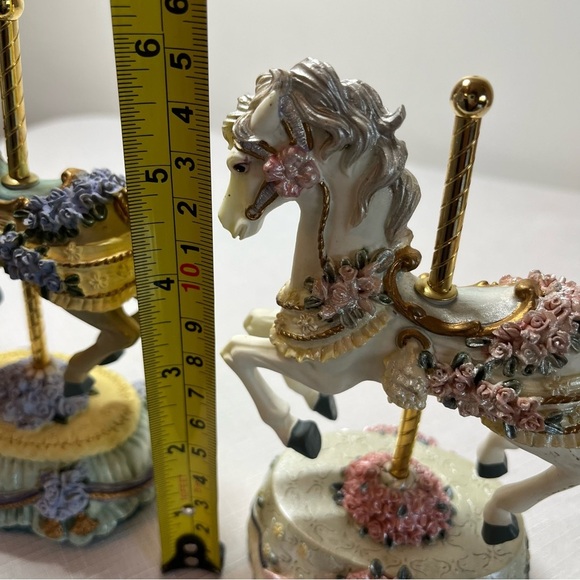 Heritage House Carousel Horse Figurines. Collectible. - Picture 5 of 8